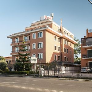 Smooth Hotel Rome West